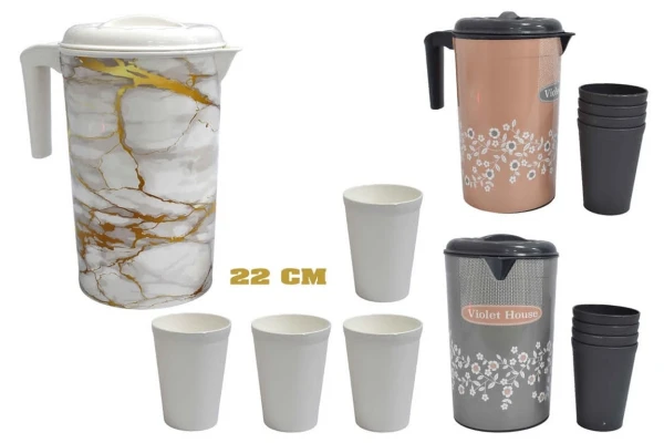 Jarra con 4 vasos Plasticos's foto | Mi Casita |  BizneCubano